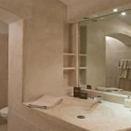 מלון דירות Saint Hubertus 4*