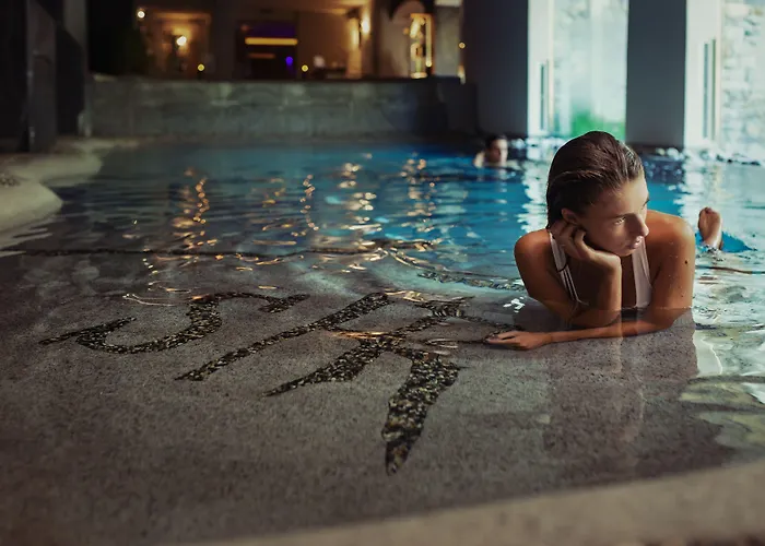 Saint Hubertus Apart-hotel 4*